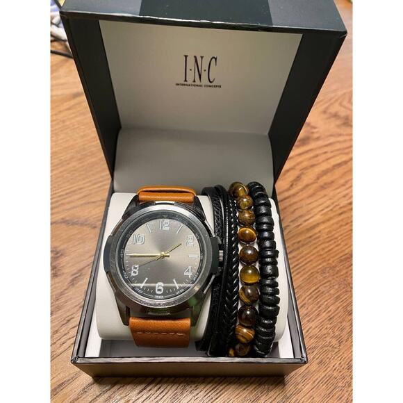 INC International Concepts Mens Brown Strap Watch 49mm G Brown + Bracelets - Picture 1 of 3